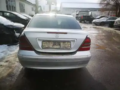 Здавання транспортного засобу mercedes-benz w203, 2000.05 - 2004.02 c 220 cdi (203.006) 105kw 2000.05 - 2007.02 року 2001 потужний 