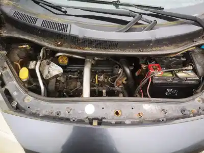 Veículo de Sucata renault scenic ii 1.5 dci diesel do ano 2004 alimentado k9k728