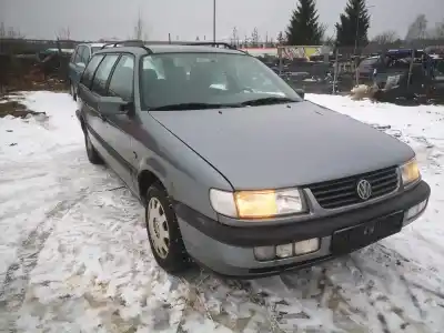Sloopvoertuig VOLKSWAGEN PASSAT VARIANT (315) 1.8 van het jaar 1996 aangedreven ADZ