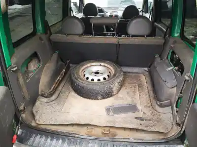 Veículo de Sucata opel combo 1.7 16v dti cat (y 17 dt / lr6) do ano 2003 alimentado y17dt