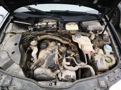 Scrapping Vehicle volkswagen passat variant (3b6) 1.9 tdi of the year 2002 powered aub