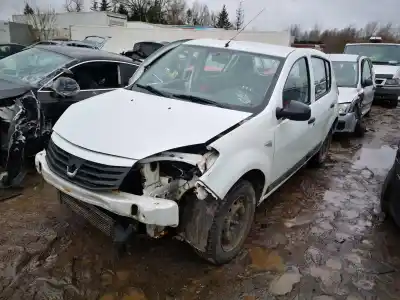 Veículo de Sucata dacia sandero 1.5 dci diesel cat do ano 2010 alimentado k9k792 820110