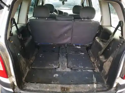 Veículo de Sucata opel zafira a 2.0 dti do ano 2003 alimentado y20dth