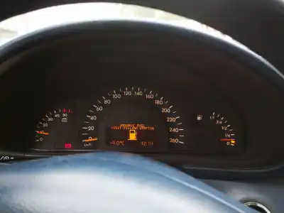 Здавання транспортного засобу mercedes-benz w203, 2000.05 - 2004.02 c 220 cdi (203.006) 105kw 2000.05 - 2007.02 року 2003 потужний om  611.962