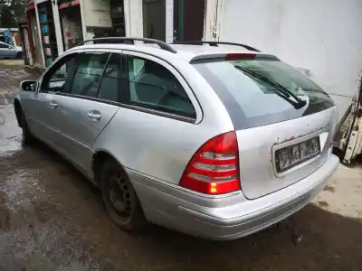 Здавання транспортного засобу mercedes-benz w203, 2000.05 - 2004.02 c 220 cdi (203.006) 105kw 2000.05 - 2007.02 року 2003 потужний om  611.962