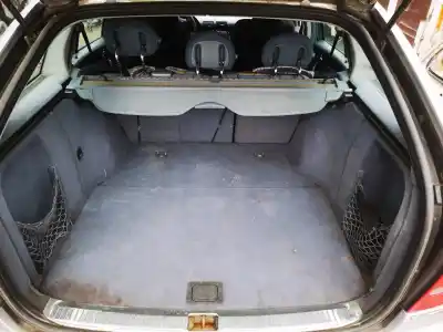 Здавання транспортного засобу mercedes-benz w203, 2000.05 - 2004.02 c 220 cdi (203.006) 105kw 2000.05 - 2007.02 року 2003 потужний om  611.962