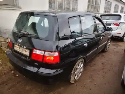 Veículo de Sucata kia carens 2.0 crdi ex monovolumen do ano 2006 alimentado 