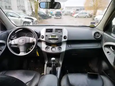 Здавання транспортного засобу toyota rav 4 (a3) 2.2 turbodiesel cat року 2007 потужний 