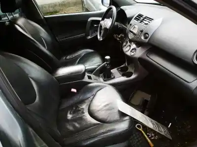 Здавання транспортного засобу toyota rav 4 (a3) 2.2 turbodiesel cat року 2007 потужний 