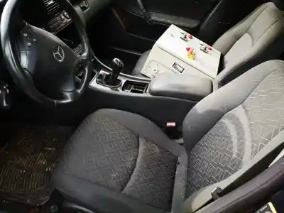 Scrapping Vehicle mercedes-benz clase c (w203) sportcoupe c 180 compressor (203.746) of the year 2003 powered 271946 30 102973