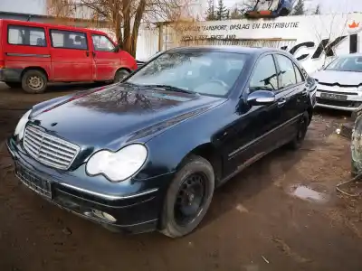Scrapping Vehicle mercedes-benz clase c (w203) sportcoupe c 180 compressor (203.746) of the year 2003 powered 271946 30 102973