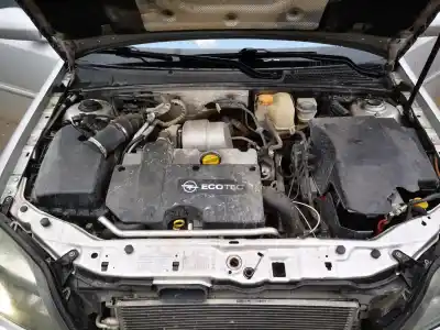 Scrapping Vehicle opel vectra c (z02) 2.2 dti 16v (f69) of the year 2004 powered y22dtr