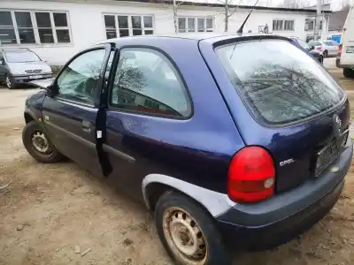 Scrapping Vehicle opel corsa b 1.0 12v cat (x 10 xe / lw3) of the year 2000 powered x10xe