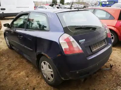 Veicolo di demolizione fiat stilo (192) 1.9 jtd / 1.9 jtd 115 active dell'anno 2002 alimentato 192a1000; 192axea1a