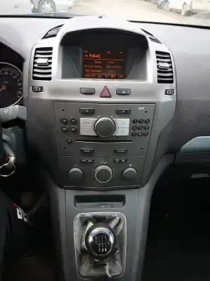 Scrapping Vehicle opel zafira b 1.9 cdti of the year 2005 powered z19dt