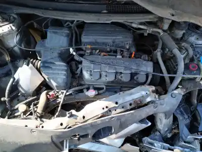 Veículo de Sucata honda fr-v (be) 1.7 do ano 2005 alimentado d17a2