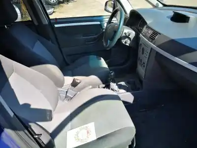 Scrapping Vehicle opel meriva b 1.7 16v cdti of the year 2004 powered z17dth