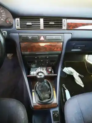 Здавання транспортного засобу audi a6, c5 1997.01 - 2001.08 2.4 121kw 1997.02 - 2005.01 року 1997 потужний alf