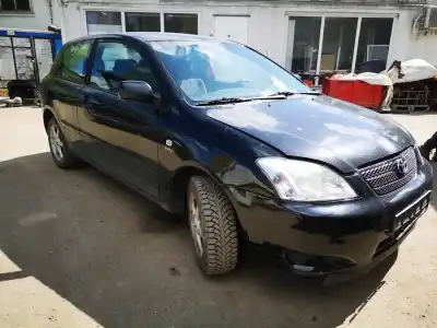 Veículo de Sucata TOYOTA COROLLA (_E12_) 1.4 VVT-i (ZZE120_) do ano 2003 alimentado 