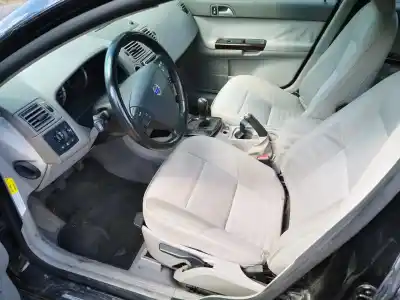 Veicolo di demolizione volvo v50 (545) 2.0 d dell'anno 2005 alimentato d4204t