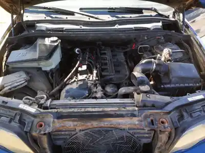 Sloopvoertuig bmw x5 (e53) 3.0i van het jaar 2002 aangedreven m54b30