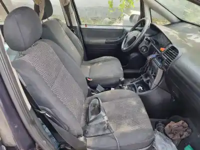 Veículo de Sucata opel zafira a 2.0 dti do ano 2003 alimentado y20dth