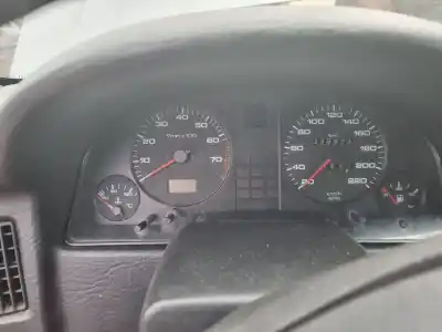 Здавання транспортного засобу audi 80 (811/813) 1.8 року 1990 потужний jn