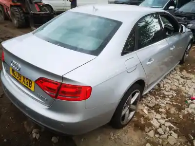 Veículo de Sucata audi a4 b8 (8k2) 2.0 tdi quattro do ano 2009 alimentado caga 226697