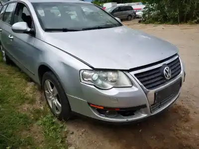 Vehículo de desguace VOLKSWAGEN                                         PASSAT CC (357)                                                                                                                                                                                                                                            2.0 TDI                                                                                                                                                                                                                                                    del año 2008 con motor BKP