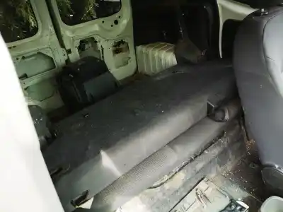 Veicolo di demolizione citroen nemo 1.4 hdi dell'anno 2008 alimentato 