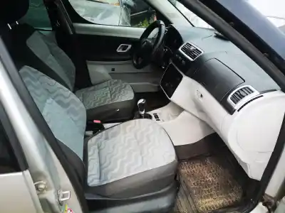 Veículo de Sucata skoda praktik (5j) 1.4 tdi do ano 2007 alimentado bnm