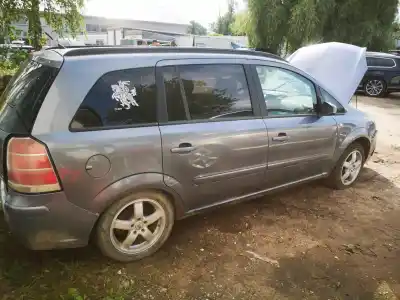 Veículo de Sucata opel zafira b 1.9 cdti do ano 2005 alimentado z19dt