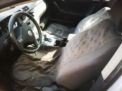 Scrapping Vehicle volkswagen passat b6 (3c2) 2.0 tdi 16v of the year 2006 powered bwv