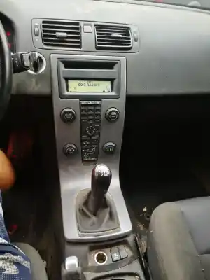 Scrapping Vehicle volvo v50 (545) 2.0 d of the year 2004 powered d4204t