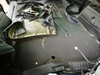 Veículo de Sucata peugeot 807 2.0 16v hdi fap do ano 2002 alimentado 