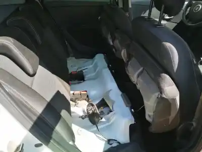 Scrapping Vehicle renault   of the year 2012 powered k9k770