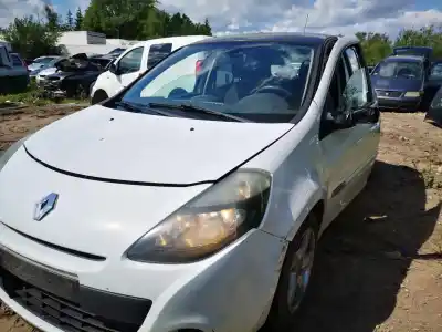 Scrapping Vehicle renault   of the year 2012 powered k9k770