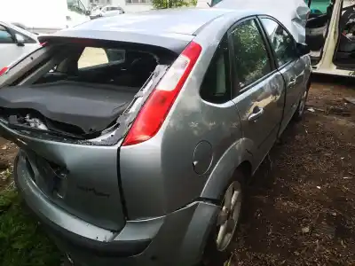 Veículo de Sucata ford focus ii (da_) 1.6 ti do ano 2004 alimentado 