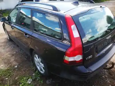 Veículo de Sucata volvo v50 (545) 2.4 do ano 2007 alimentado b5244s5