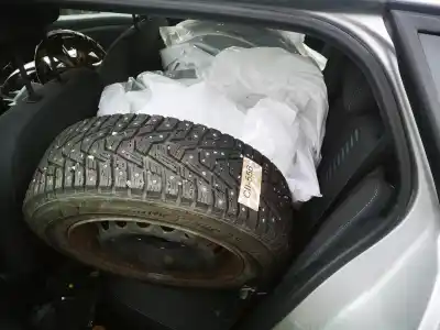 Veículo de Sucata renault megane 1.5 dci k9k j8 do ano 2012 alimentado 