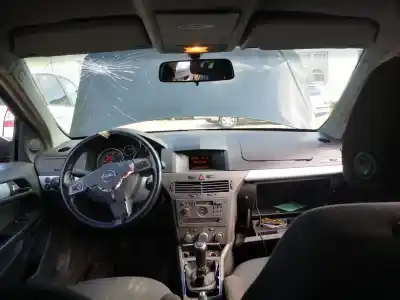 Здавання транспортного засобу opel astra h caravan 1.7 16v cdti року 2005 потужний 	z17dth