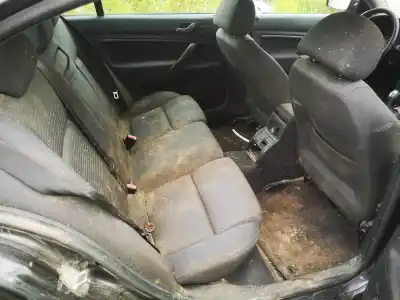 Veículo de Sucata skoda superb (3u4) 1.9 tdi do ano 2002 alimentado awx