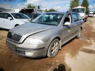 Veículo de Sucata skoda octavia combi (1z5) 1.9 tdi dpf do ano 2006 alimentado bxe