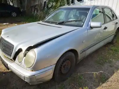 Здавання транспортного засобу mercedes-benz w210, 1995.06 - 1999.07 e 220 d 70kw 1995.06 - 1999.07 року 1997 потужний 604912 10 027861