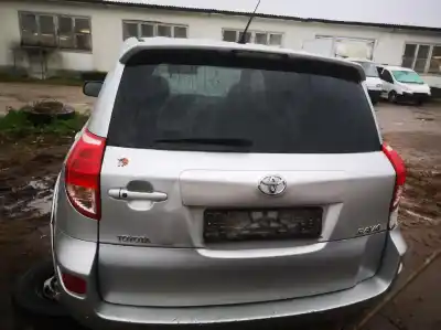 Scrapping Vehicle toyota rav 4 (a3) 2.2 d-cat of the year 2007 powered 