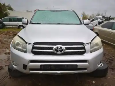 Scrapping Vehicle toyota rav 4 (a3) 2.2 d-cat of the year 2007 powered 