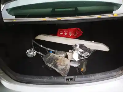 Veículo de Sucata toyota avensis wagon (t25) 2.2 d-4d cat do ano 2009 alimentado 