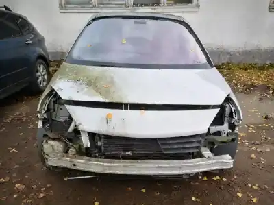 Veicolo di demolizione renault scenic ii 1.9 dci diesel dell'anno 2005 alimentato 