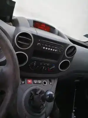 Scrapping Vehicle peugeot partner (s2) 1.6 16v hdi of the year 2012 powered 