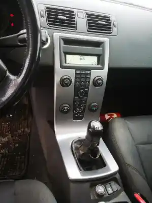 Scrapping Vehicle volvo v50 (545) 2.4 of the year 2004 powered b5244s5